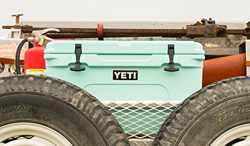 YETI Tundra 45 Cooler - Image 4