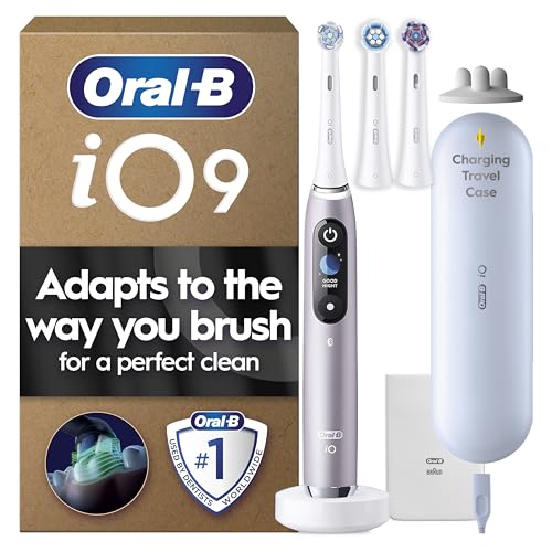 Oral-B iO9 Elektrische Zahnbuersten fuer Erwachsene, App-verbundener Griff, 3 Zahnbuerstenkoepfe, Lade-Reiseetui & Zahnbuerstenkopfhalter, 7 Modi, 2-poliger UK-Stecker, Rose