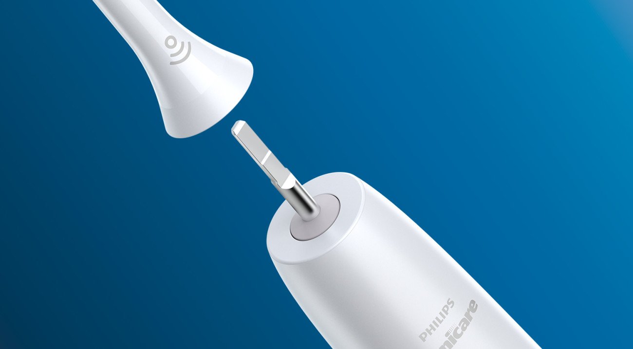 Philips Sonicare W DiamondClean - Genuine Replacement Electric Toothbrush Heads, White, 4 Pack One Year Supply, HX6064/65