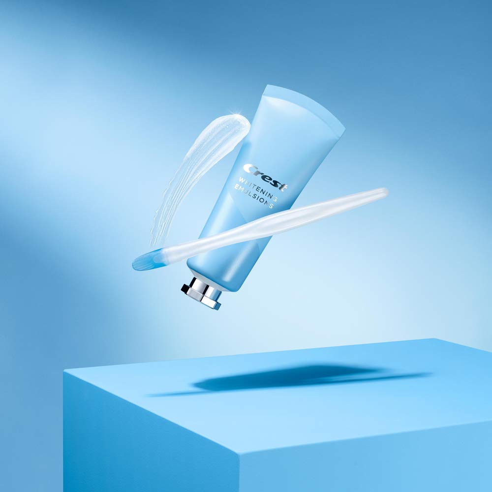 Crest Whitening Emulsions Leave-on Teeth Whitening Kit With Whitening Wand, 0.88 Oz (25 G), 0.88 ounces: Beauty
