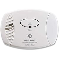 First Alert CO605A Carbon Monoxide Plug-In Alarm with Battery Backup