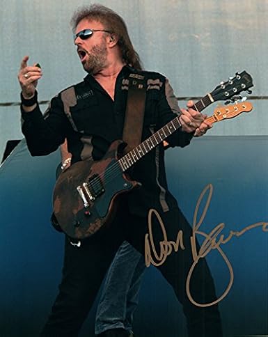 38 Special Don Barnes Autographed Signed Live Closeup Pointing