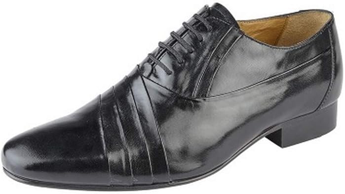 oxford tie shoes