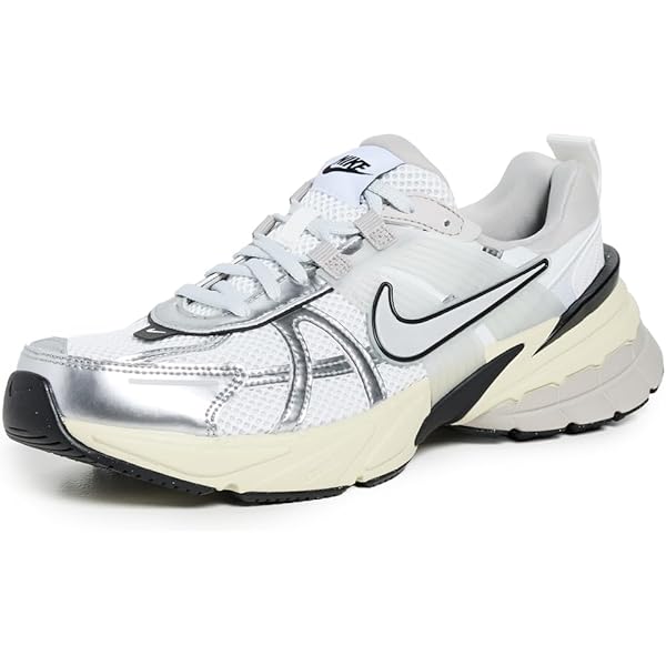 Amazon.com | Nike Womens V2K Run Summit White/Metallic