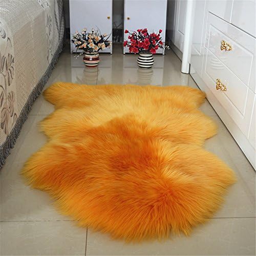 Prettybuy One Pelt Genuine Australian Sheepskin Rug Soft Thick Natural Fur Wool Area Rug, Single, Approx. 2.5ftx3.3ft, Gold