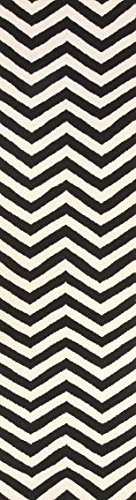 Bunkar HANDMADE NATURAL COWHIDE LEATHER RUGS - BLACK WHITE CHEVRON (2'X6' (60X180cms) Runner)