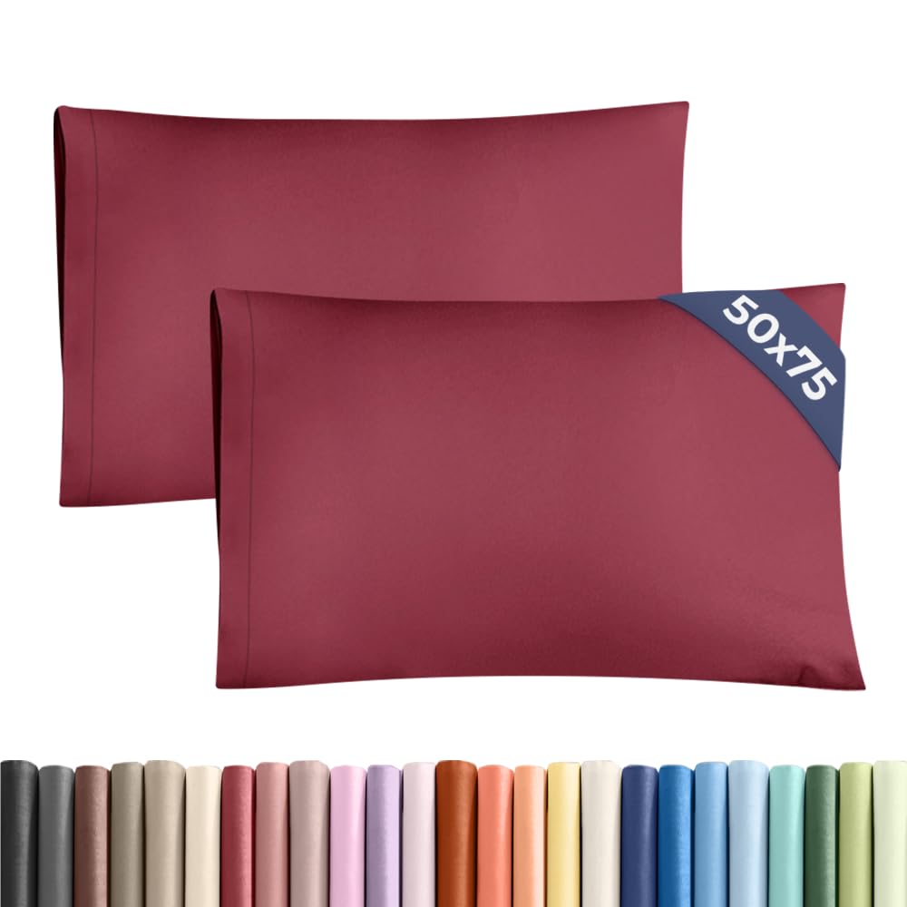 Pillowcases 2 Pack Standard Size 50x75cm Burgundy, Brushed Microfiber with Envelope Closure, Extra Soft Breathable Cooling Pillow Cases, Wrinkle Free Machine Washable Pillow Covers, OEKO-TEX Certified