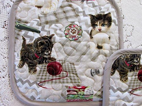 Playful Kittens Pot Holders or Hot Pads - Set of 2 - 8 Inch Square - Lined with Insul-Bright