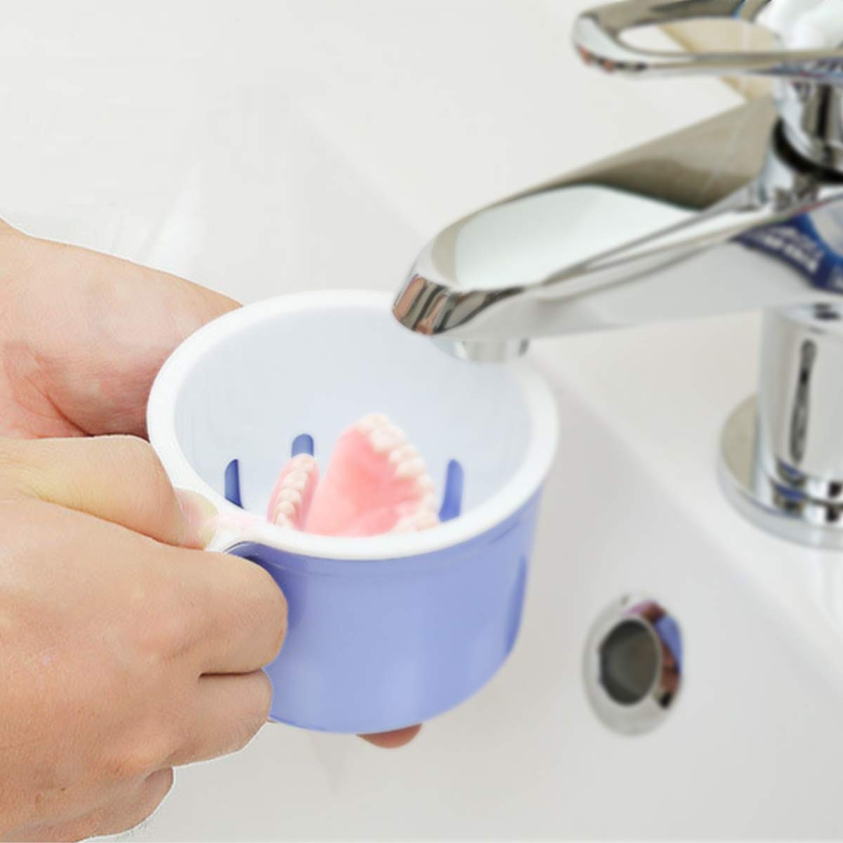 Denture Bath Cases Cleaner Brushes, Denture Holder Brush Retainer with Handle, Dentures Container with Removable Strainer Basket Holder : Beauty