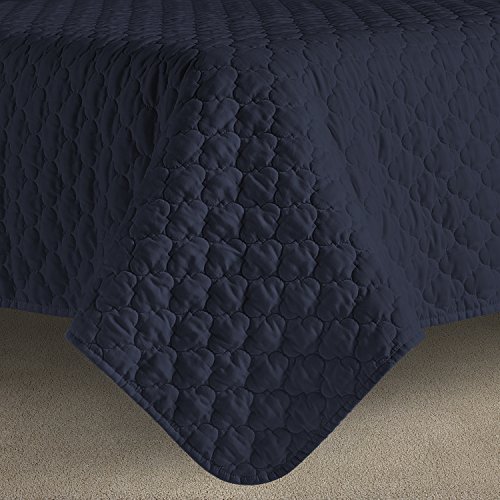 Oversized and Prewashed Comfy Bedding Lantern Ogee Quilted 3-piece Bedspread Coverlet Set (Full/Queen, Navy Blue)
