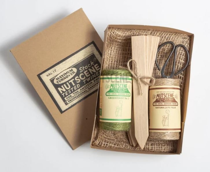 Nutscene Essentially- Nutscene, Gardeners Gift set in Vintage Style Packaging