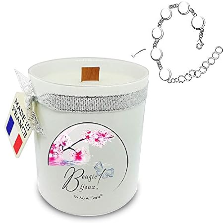 Bougie Bijoux Fleur De Cerisier Avec Cristal De Swarovski Parfum De Grasse Et Mèche En Bois Le Bijou Caché Se Dévoile Après 30 Minutes Coffret
