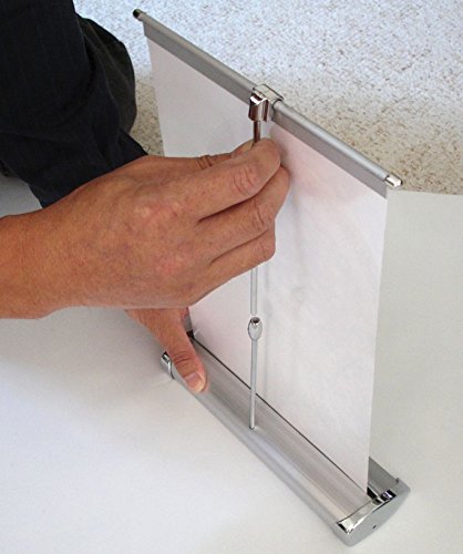 4 Qiagraphix+Table+Counter+Retractable+Banner