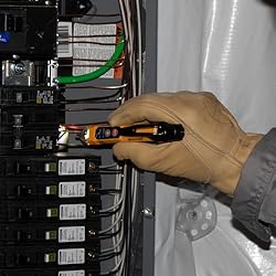 Klein Tools CL120VP Electrical Voltage Test Kit