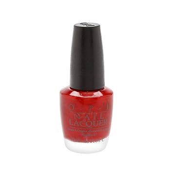 Selene pissing fetish model