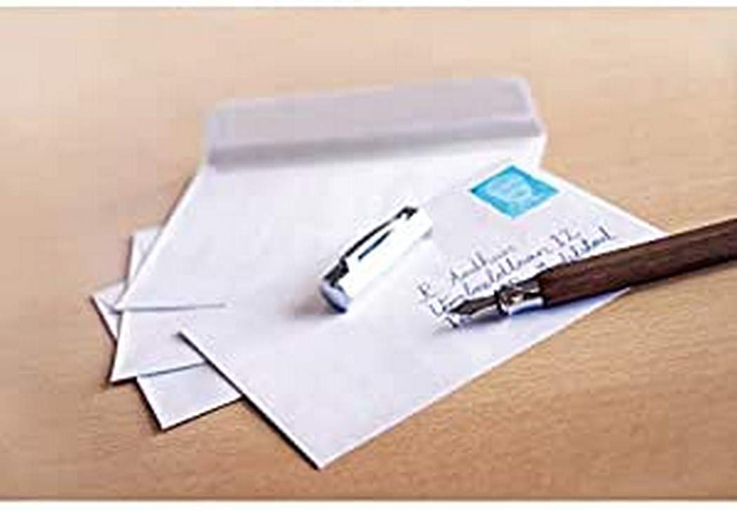 Raadhuis Envelope 156 x 220 EA5 Business Post Self-Adhesive White 80 g Pack of 500
