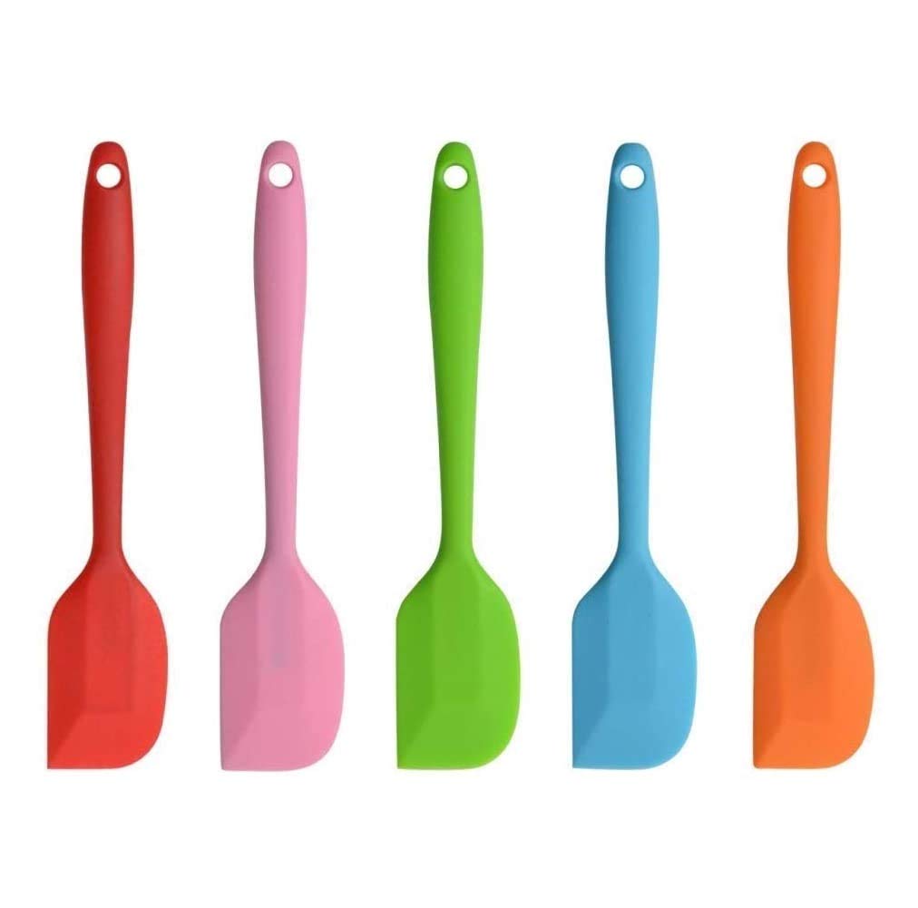 Voarge 5 Pieces Dough Scraper Set Silicone Spatula with Metal core Ideal for Cooking and Baking Silicone Kitchen Utensils, Heat-Resistant, Non-Stick Kitchen Baking Tools