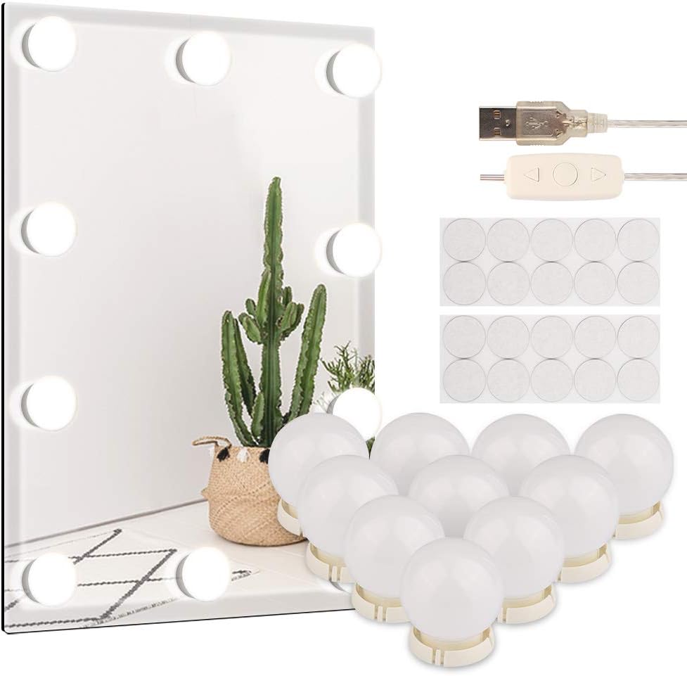 vanità del trucco con le luci