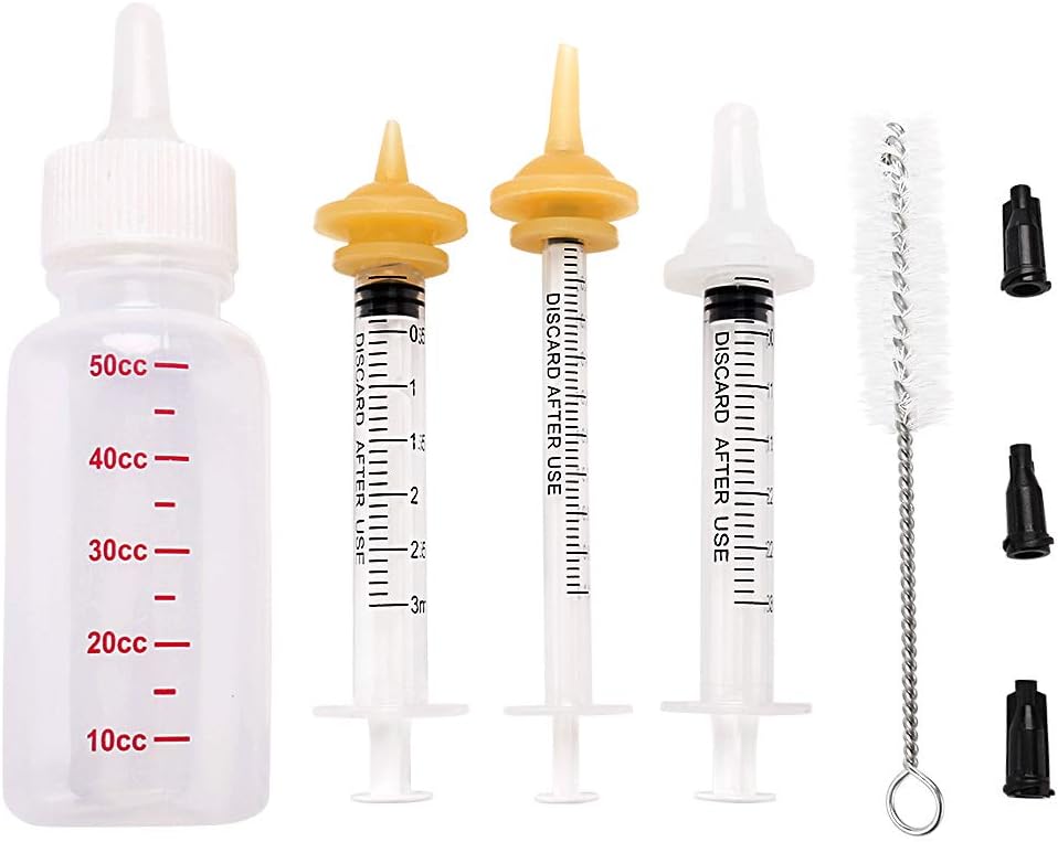 Gufastoe Pet Feeding Bottle and Replacement Mini Nipples with Syringes