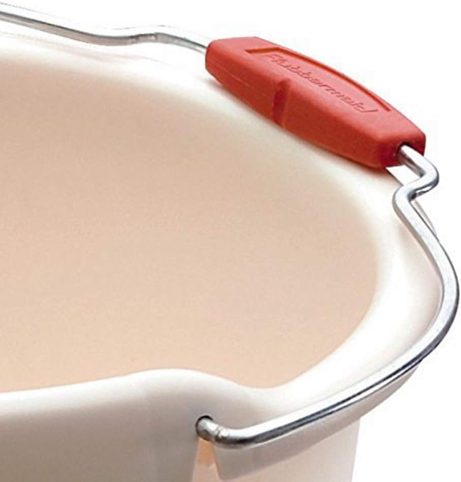 Rubbermaid Roughneck Heavy-Duty Utility Bucket, 15-Quart, Bisque: Home & Kitchen
