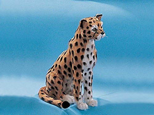 Medium Sitting Cheetah Cub Rare Collectible Figure Lifework New Model