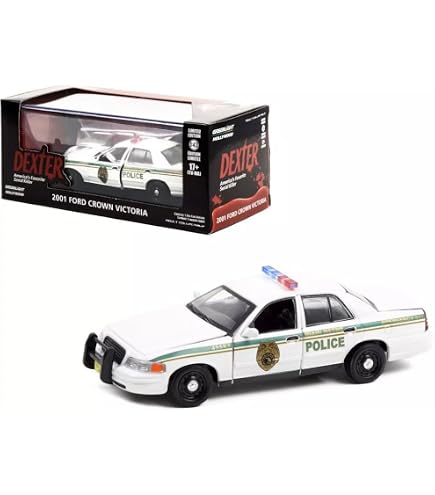 Amazon.com: GreenLight 1:24 Drive (2011) - 2001 Ford Crown
