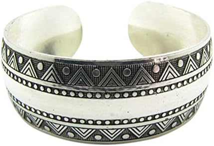 Maggie Great Gantt Triangular Pyramid Pattern Tibetan Silver Bracelet