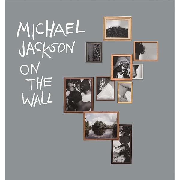 Amazon.com: Michael Jackson: A Life in Pictures: 9781862058804