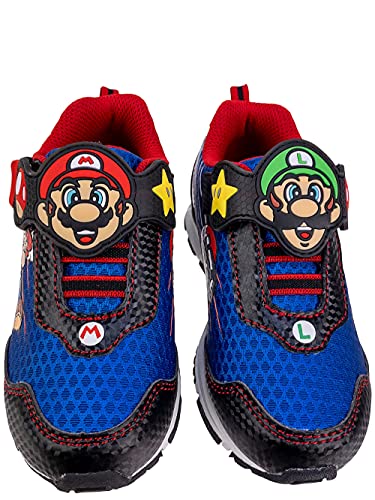 boys size 11 tennis shoes