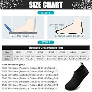 Jiamus Schwimmschuhe Damen Herren Strandschuhe Surfschuhe Aquaschuhe Barfuß Badeschuhe Wasserschuhe für Wassersport Beach Pool Surfen Yoga,M(39/40EU Herstellergröße 40/41) 3 Schnorchelmasken 51sWUufgAZL. SS300 Obermaterial: Neoprene.PERFEKTES MATERIAL: 92% Polyester + 8% Elasthan. Atmungsaktive ultraleichte Stoffe mit feinem Stretch an der Oberseite, flexibel und bequem. Der glatte Hals verhindert ein Scheuern beim Tragen unserer Wasserschuhe. FUSSSICHERHEIT - Tragbare und hochwertige Gummisohle, die Ihre Füße vor Verletzungen durch scharfe Gegenstände schützt. Mit einer ergonomisch geformten, stoßdämpfenden Ausführung
Innenmaterial: Textil.Bequem, atmungsaktiv und elastisch. Leicht zu reinigen,Die Schuhe trockenen in der Sonne sehr schnell.
Sohle: Gummi.Sohle aus ist rutschfestes. Die Leistung, ist hervorragend.So können Sie Trost im Wasser, Turnhalle und am Strand spielen. Weich und flexibel.