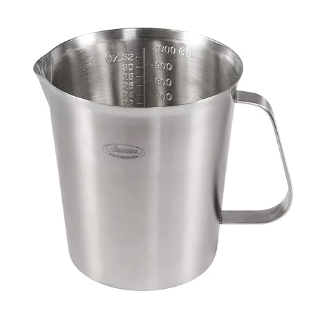Taza de medir, Newness Jarra de Leche de Acero Inoxidable, [Actualizado, 3 Escalas de Medida, Incluyendo Cup, ML, Ounce] Leche Espuma Jarra, 1000 ML ...