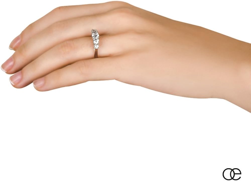 Schmuck Damen Ring Pivoine Mit 5 Swarovski Steinen Aus 925 Sterlingsilber Als Verlobungsring Silberring Mit Swarovski Kristallen Luxusetui Geschenk Fur Die Freundin Oder Mutter Antragsring Ringe