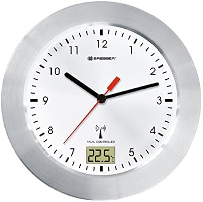 Bresser Mytime Bath Bad Wanduhr Mit Temperaturanzeige Und Funkuhr Mit Geburstetem Aluminiumrahmen Saugnapfen Und Standfuss Fur Tischmontage Weiss Silber Amazon De Garten