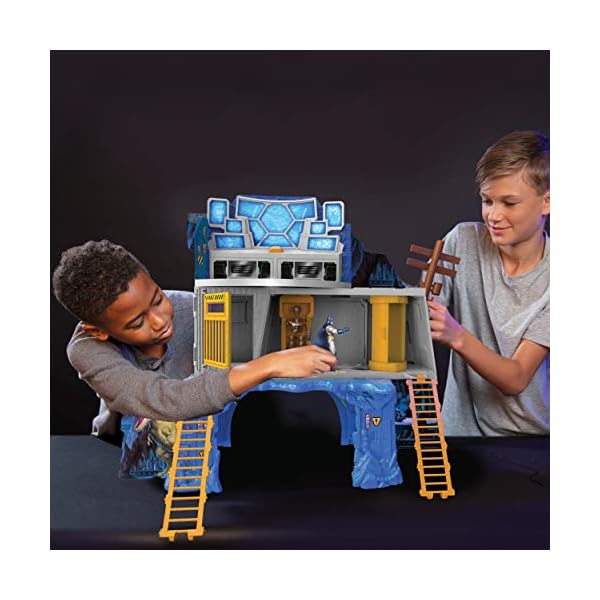 DC Comics BATMAN 3-in-1 Batcave Playset with Exclusive 4-inch BATMAN Action Figure