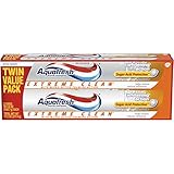 Aquafresh Extreme Clean Whitening Action Twin Pack Toothpaste, 5.6 Ounce