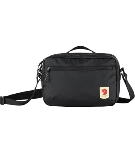Amazon.com: Fjallraven Vardag Pocket - Black : Clothing
