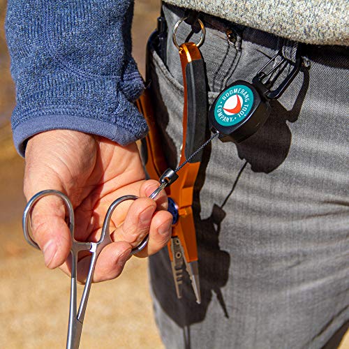 Boomerang Tool Company BTC150 Mid-Size Fishing Zinger with Carabiner Attachment, 24' Retractable Cord, Black