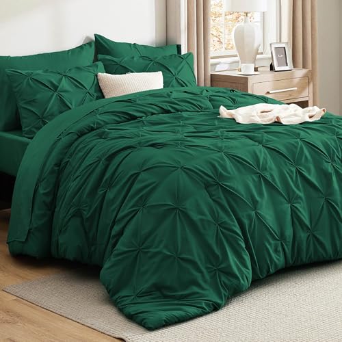 Bedsure 5-Piece Dark Green Bedding Set