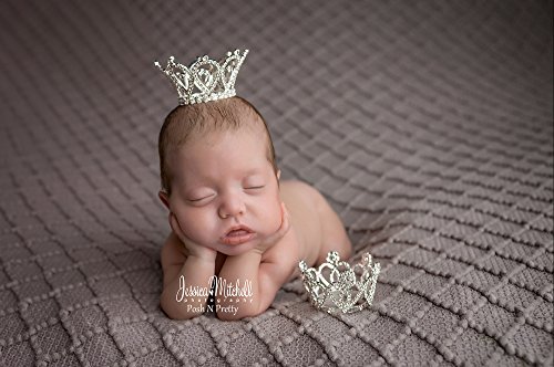 Rhinestone Sparklicious photo prop Newborn Baby Crown - Princessa. Gorgeous