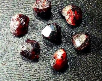 7pc Pyrope- Almandite Red Garnet Crystal. High Quality Gemstone Rough, Parcel For Wire Wrapping/ Jewelry.