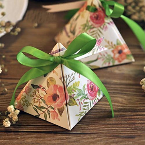 100pcs Floral Flower Printed Gift Box Triangular Pyramid Wedding Favors Candy Boxes Party Favors Box Giveaways Box