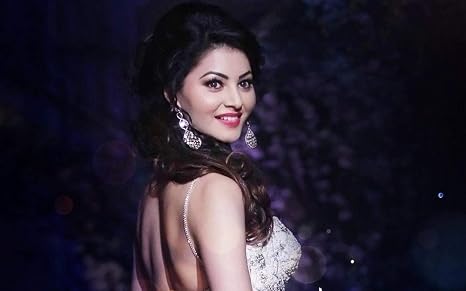 Green Panda Beautiful Actress Urvashi Rautela Hd Wallpaper