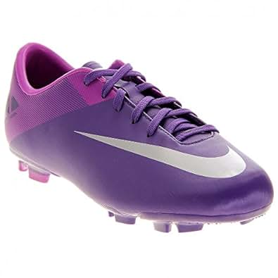 lebron james baseball cleats