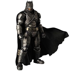 MAFEX マフェックス ARMORED BATMAN アーマードバットマン 『バットマン vs スーパーマン』ノンスケール ABS&ATBC-PVC塗装済みアクションフィギュア