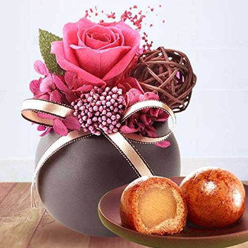 Amazon 母の日 の プレゼント バラ おいもやかりんとう饅頭 花とスイーツ プリザーブドフラワー アレンジメント 母の日ギフト 和風 マダムポッド 黒色 おいもや まんじゅう 通販