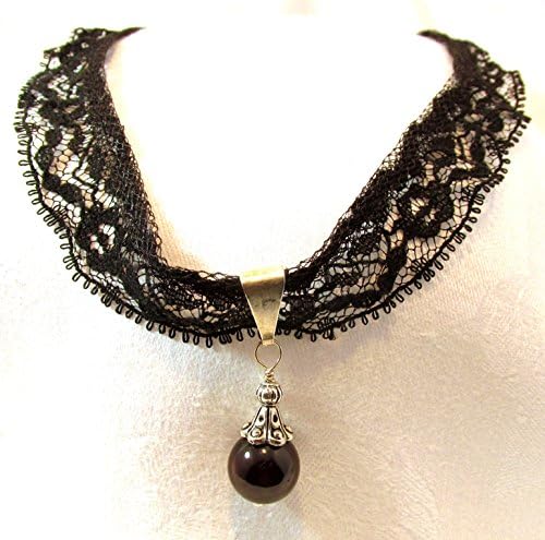 Black lace Sri Lanka Garnet choker 16" necklace