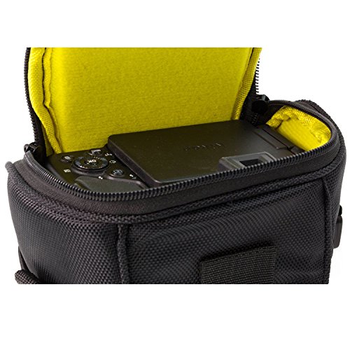 MegaGear ''Ultra Light'' Camera Case Bag for Nikon Coolpix, B500, L830