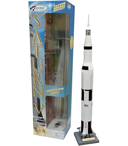 Amazon.com: Dragon Models Apollo 11 Saturn V Spacecraft Building
