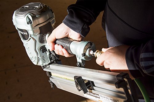 Hitachi NR90AES1 2-Inch to 3-1/2-Inch Plastic Collated Framing Nailer
