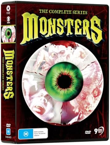 Amazon.com: Monsters: The Complete Series : Tempestt Bledsoe, Lili